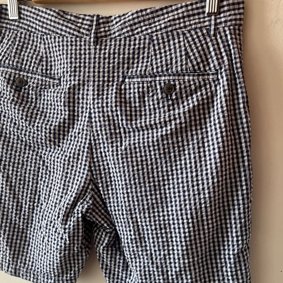 Club Monaco Baxter Fit 100% Cotton Shorts 30 EUC - Picture 6 of 9